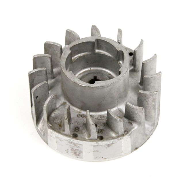 VOLANTE MAGNETICO STIHL 010, 011, 09