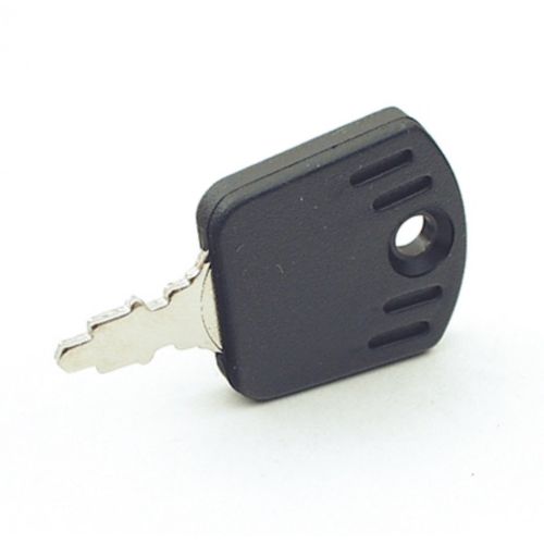 LLAVE AYP