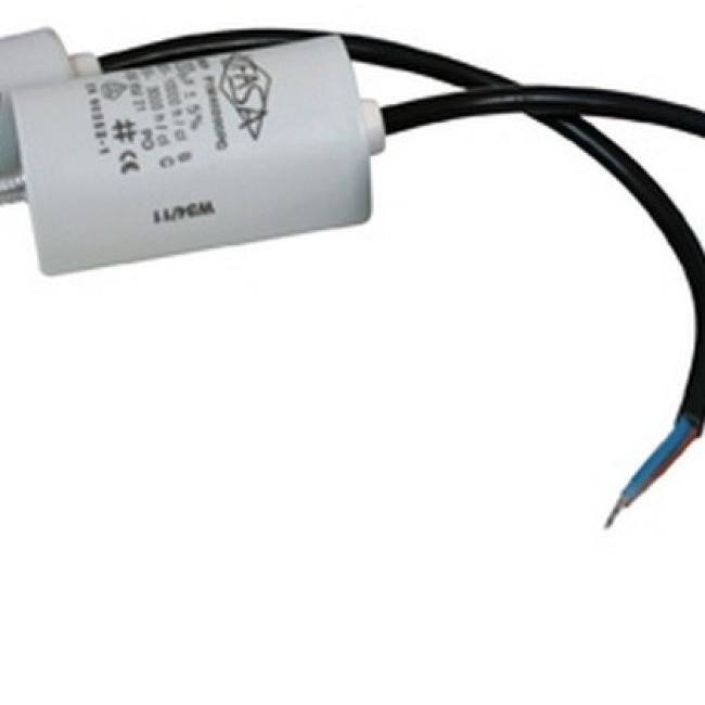 CONDENSADOR  UNIVERSAL 2uF